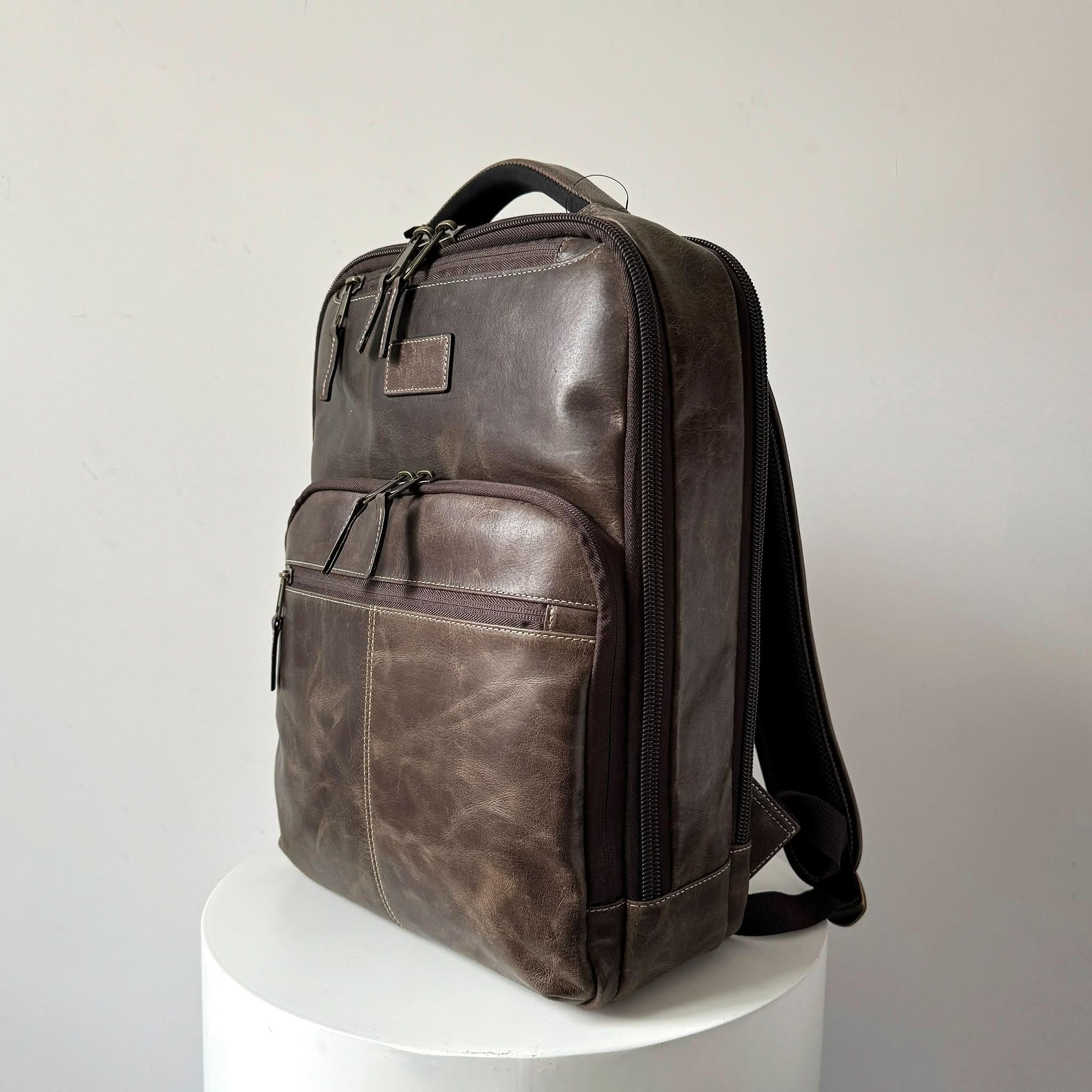Crazy Horse Full-Grain Leather Laptop Backpack – Premium, Rugged & Stylish