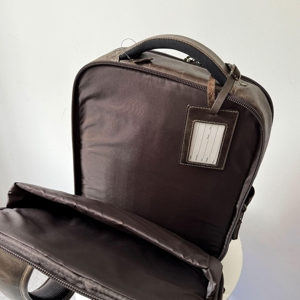 Crazy Horse Full-Grain Leather Laptop Backpack – Premium, Rugged & Stylish